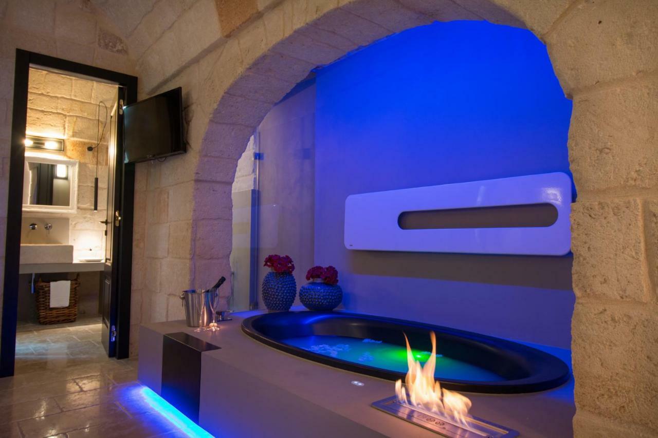 Suite Conte Cavour Monopoli Exterior foto